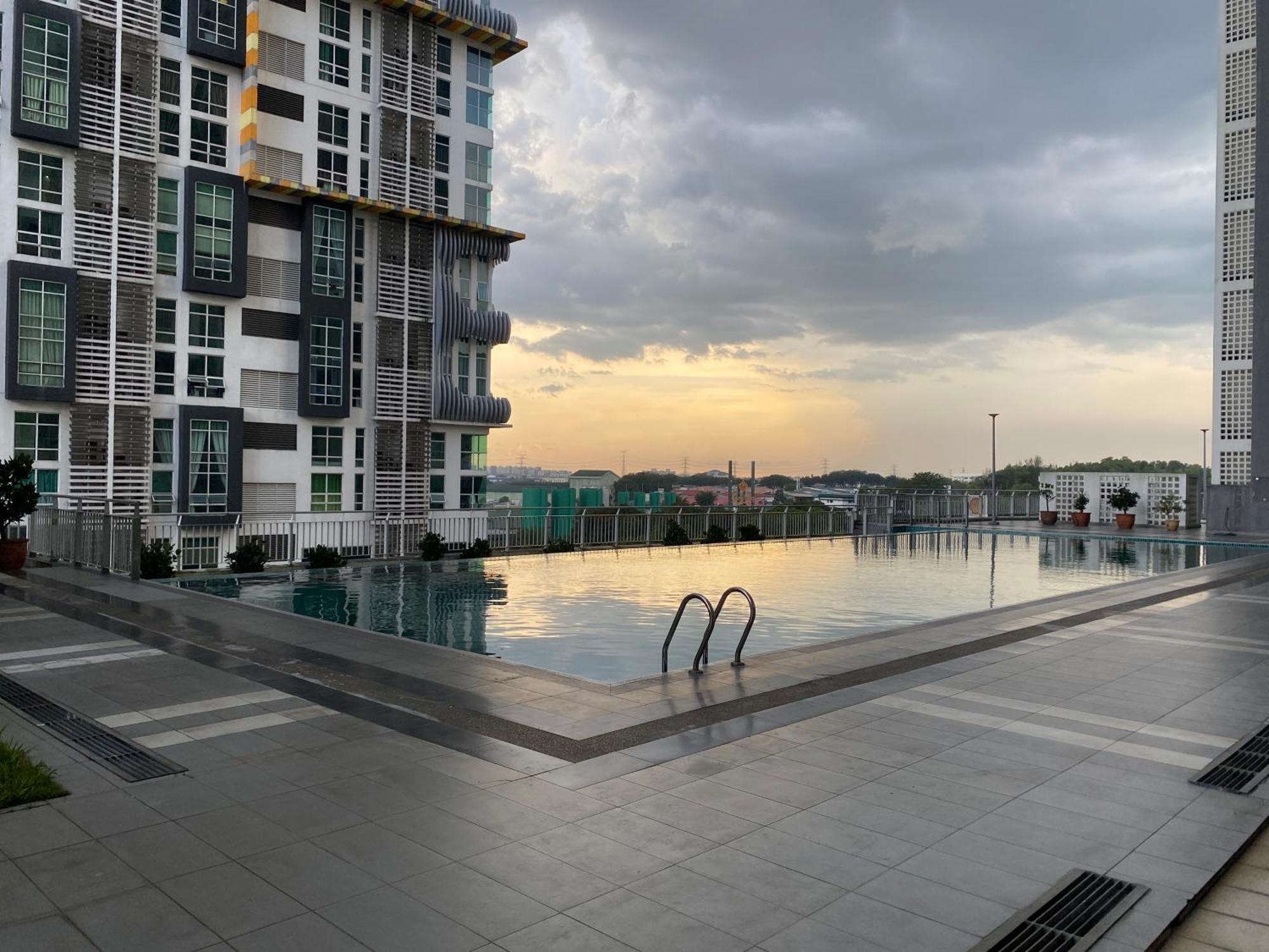 Homestay At Menara U Σαχ Αλάμ Εξωτερικό φωτογραφία